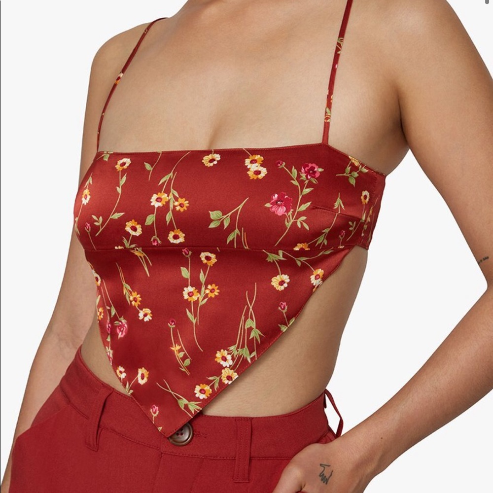 Bandana Roses And Daises Top - Picture 2 of 4